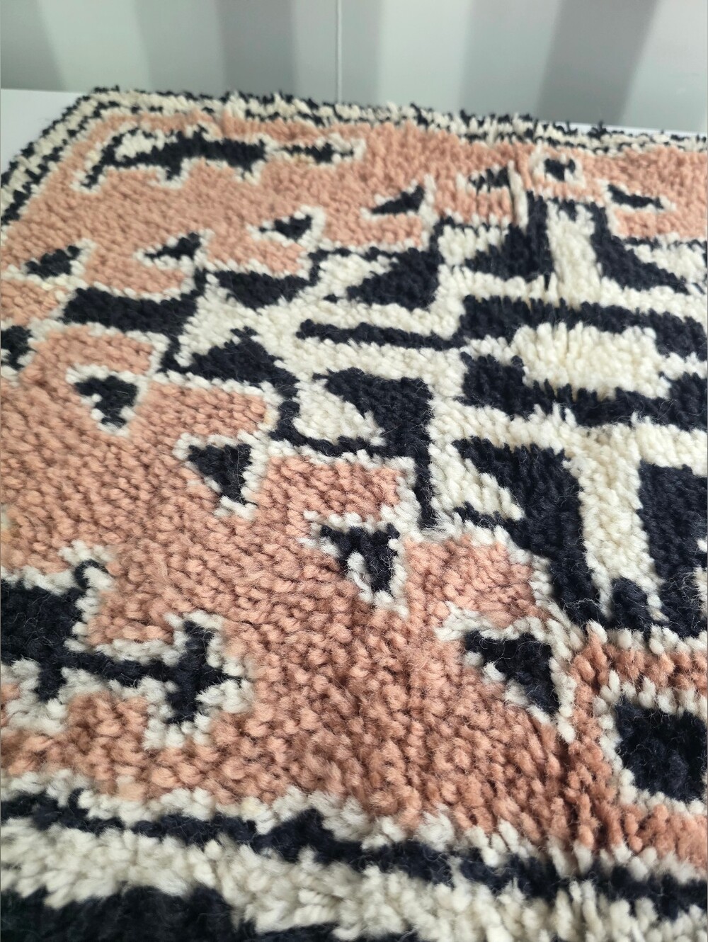 Vintage Latch Hook Rug - Picture 2 of 5